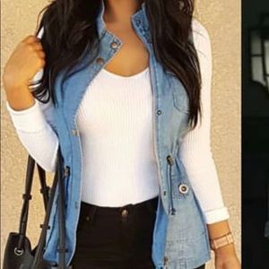 ⭐️ LAST DAY TO BUY! NWT Denim Vest lightweight